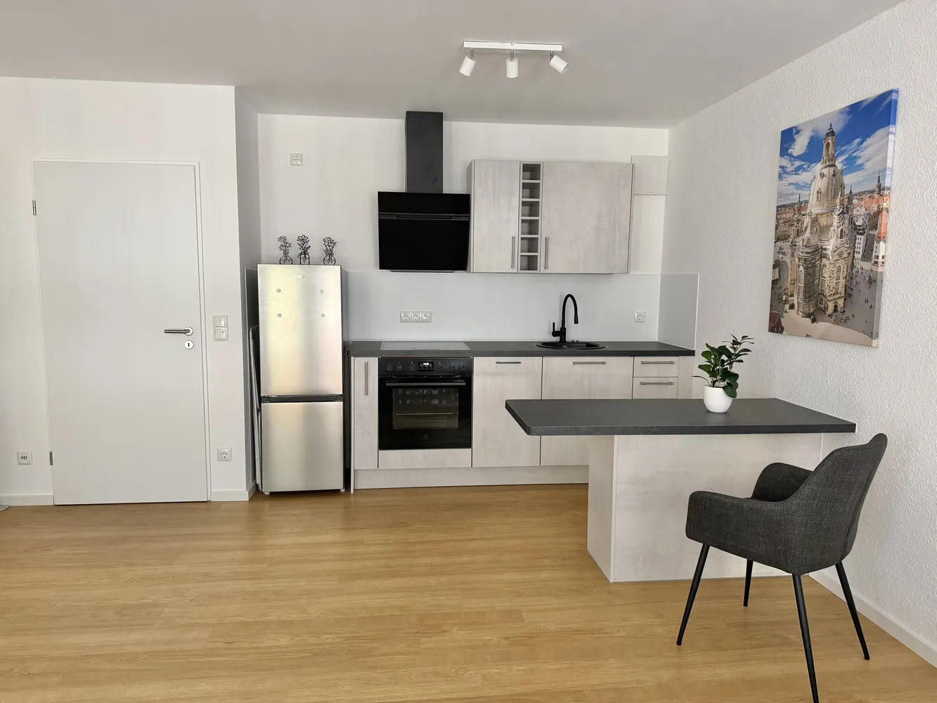 1 Zimmer Wohnung mit 37 m² in Dresden – Bild 1