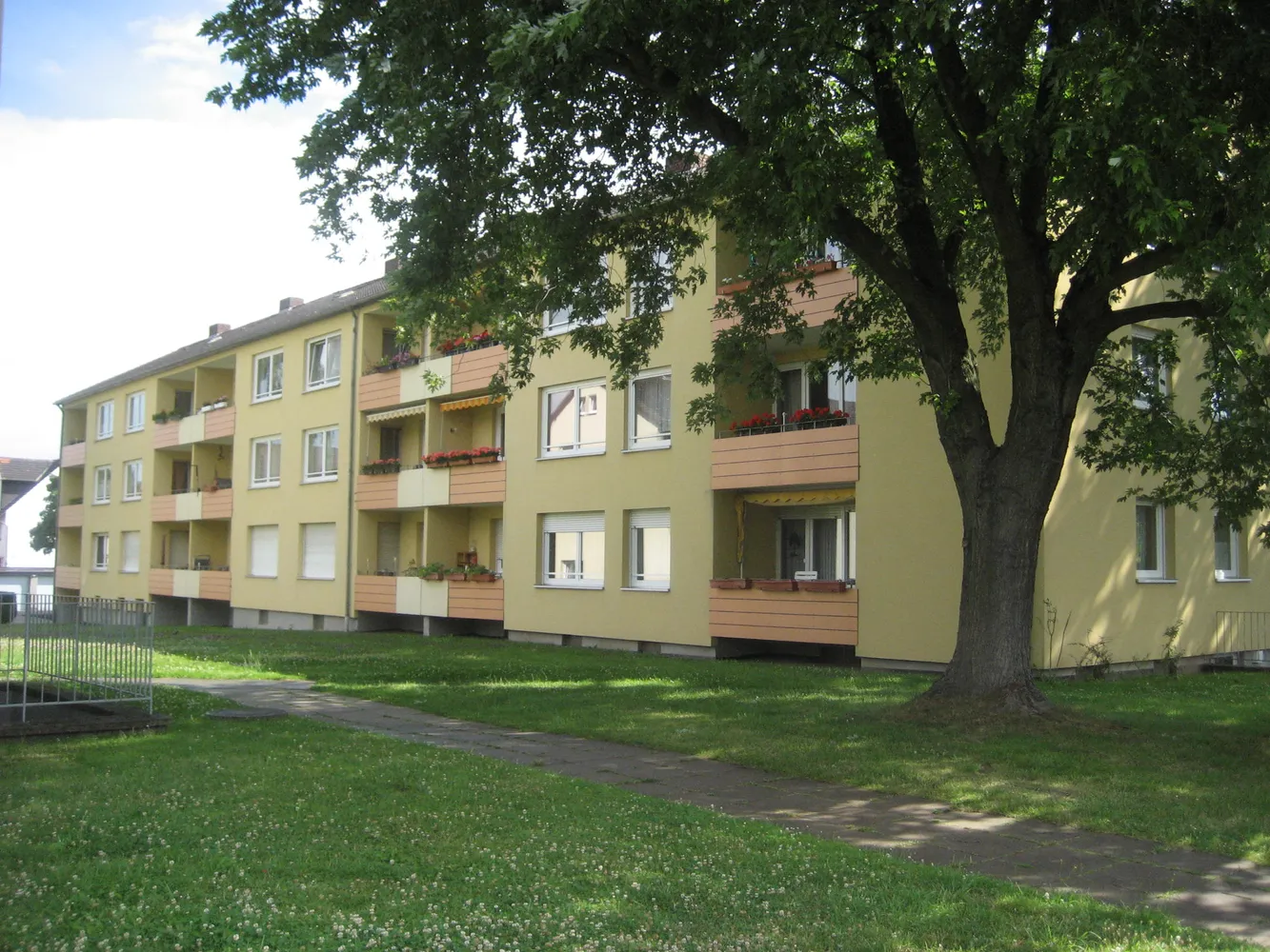 3 Zimmer Wohnung mit 70 m² in Kassel – Bild 2