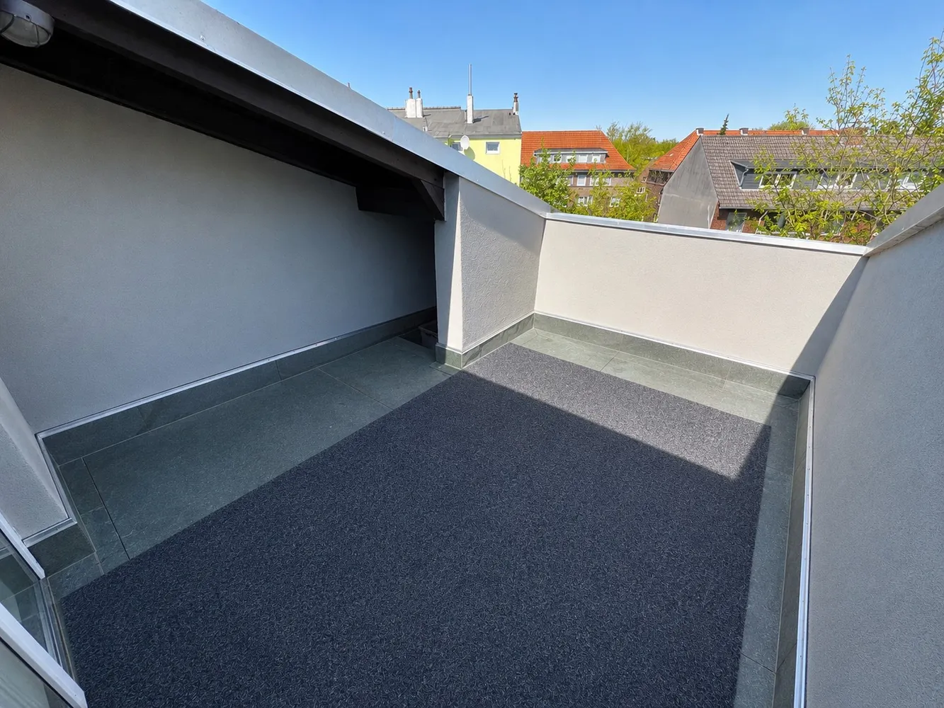 5 Zimmer Wohnung mit 105 m² in Wilhelmshaven – Bild 1