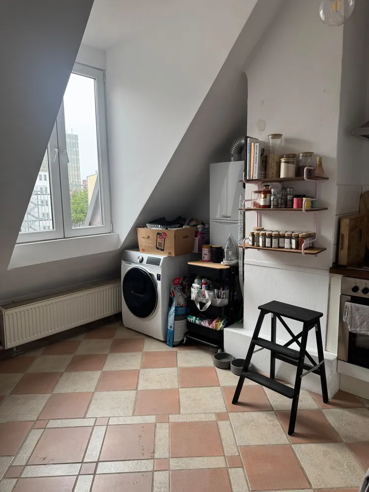 3 Zimmer Wohnung mit 71 m² in Frankfurt am Main – Bild 2