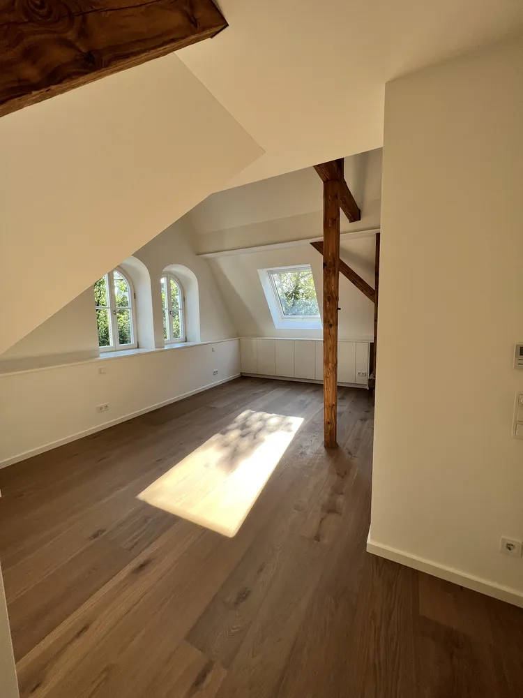 3 Zimmer Wohnung mit 125 m² in München – Bild 8