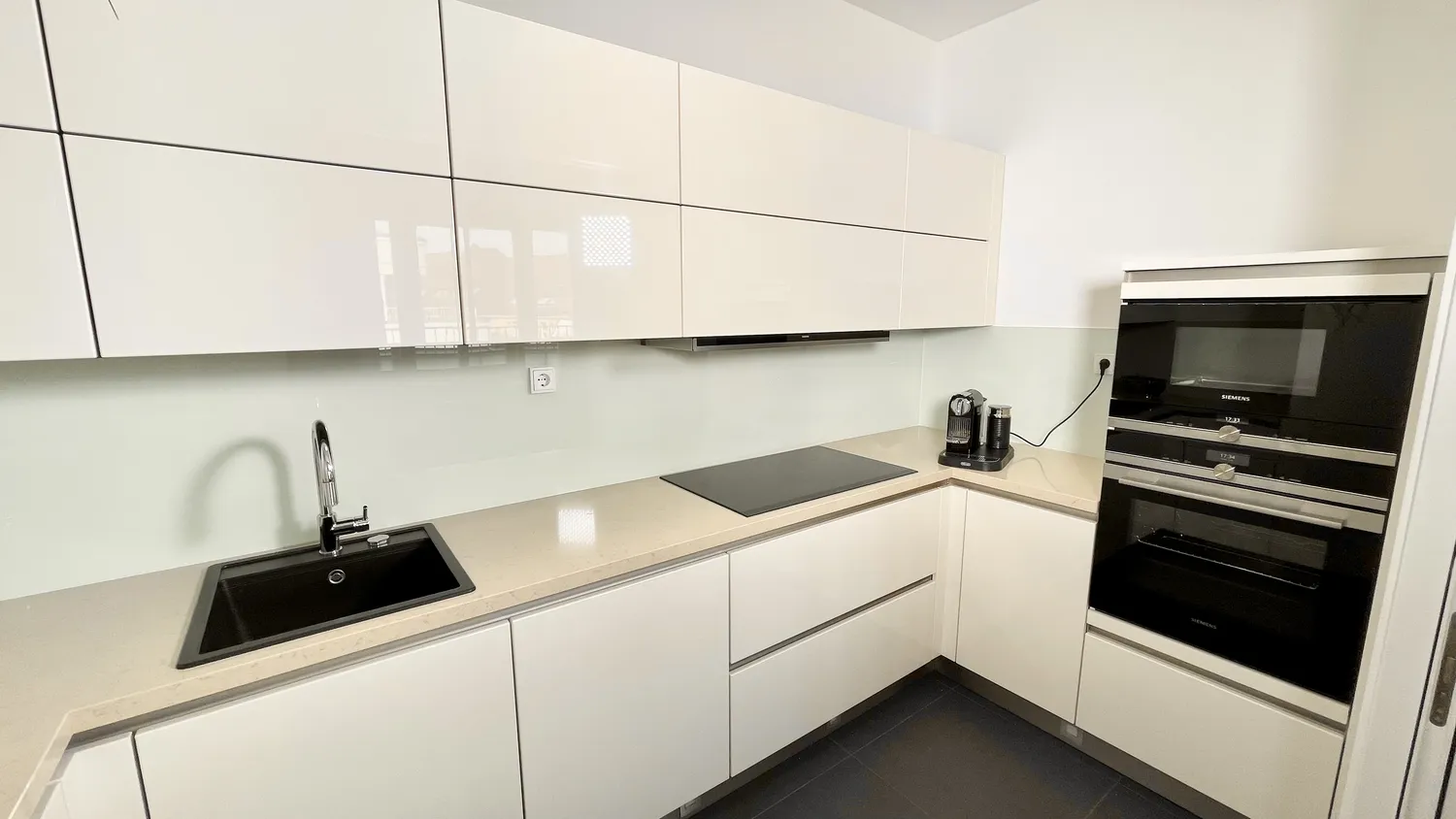 3 room apartment with 106 m² in Berlin – Photo 10