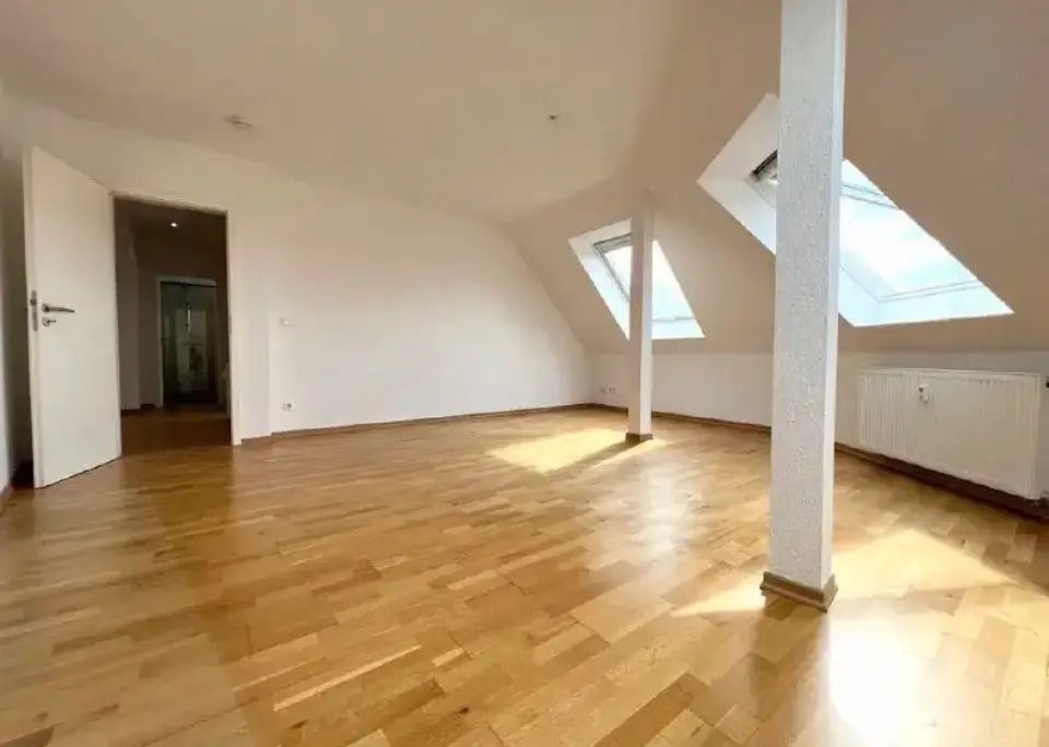 2 Zimmer Wohnung mit 86 m² in Leipzig – Bild 2