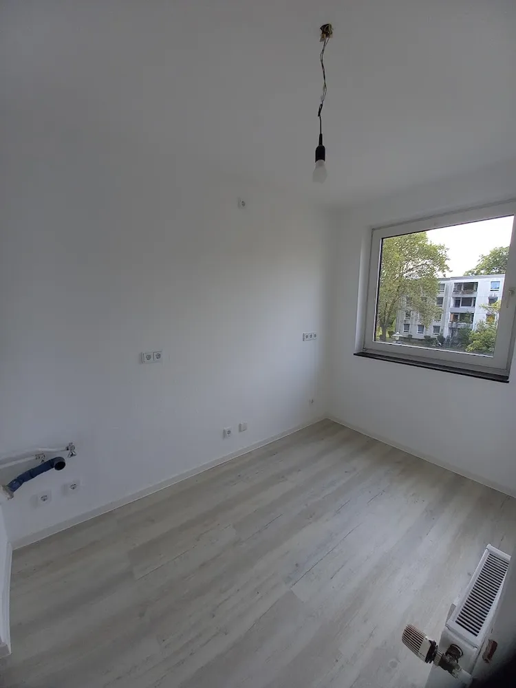 4 Zimmer Wohnung mit 80 m² in Düsseldorf – Bild 6