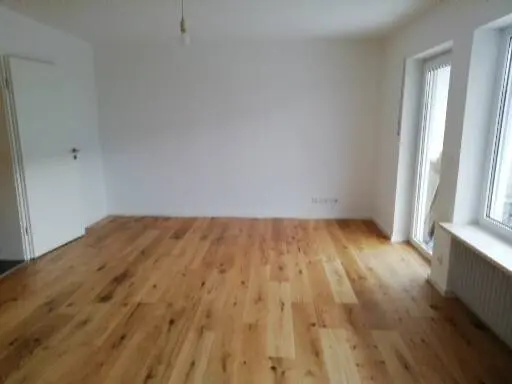 6 Zimmer Haus mit 120 m² in Straubing – Bild 1