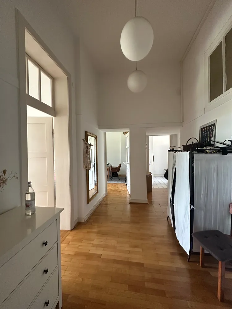 3 Zimmer Wohnung mit 106 m² in Wiesbaden – Bild 2