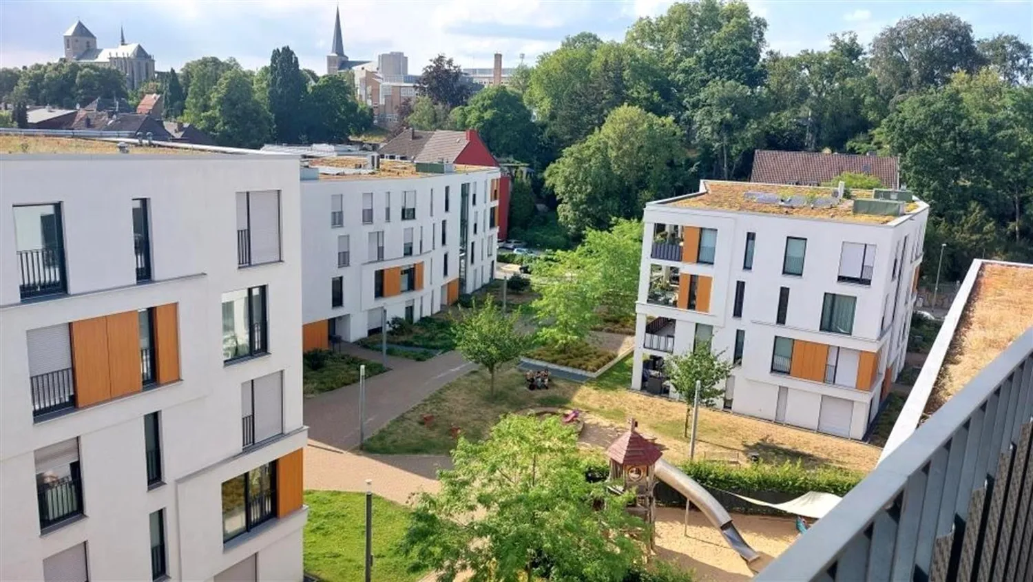 4 Zimmer Wohnung mit 129 m² in Mönchengladbach – Bild 4