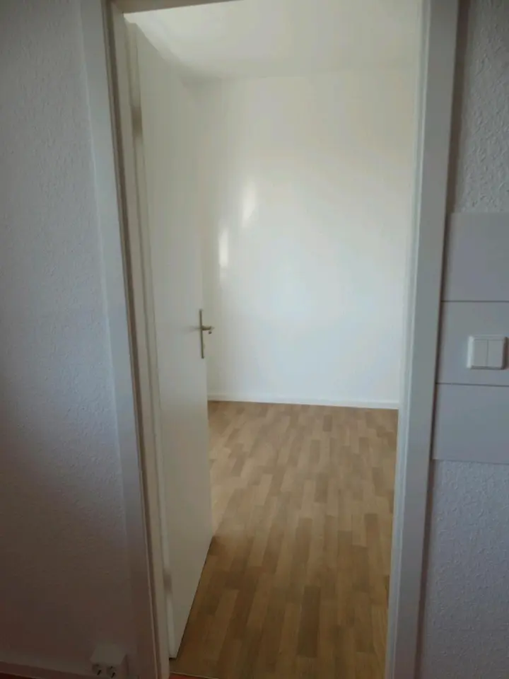 5 Zimmer Wohnung mit 108 m² in Weißenfels – Bild 5