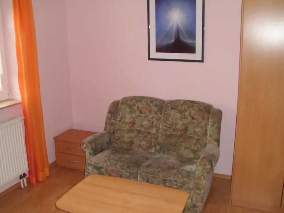 Shared room with 12 m² in Dietzenbach – Photo 1