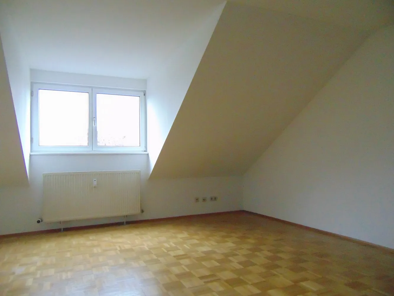 4 Zimmer Wohnung mit 175 m² in München – Bild 6