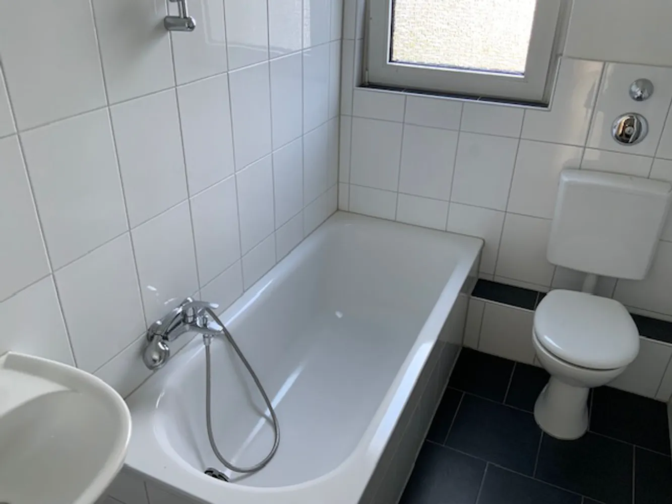 2 room apartment with 54 m² in Duisburg – Photo 9
