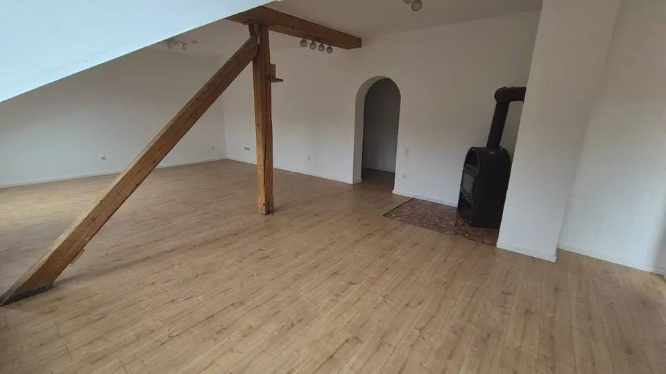 3 Zimmer Wohnung mit 110 m² in Saarbrücken – Bild 4