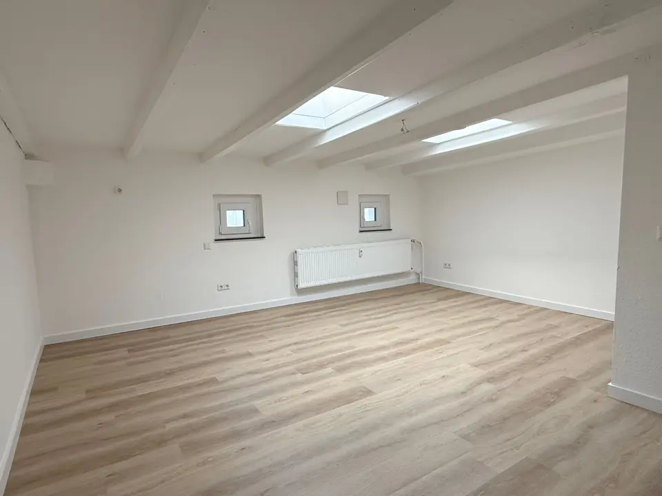 3 Zimmer Wohnung mit 99 m² in Hannover – Bild 4