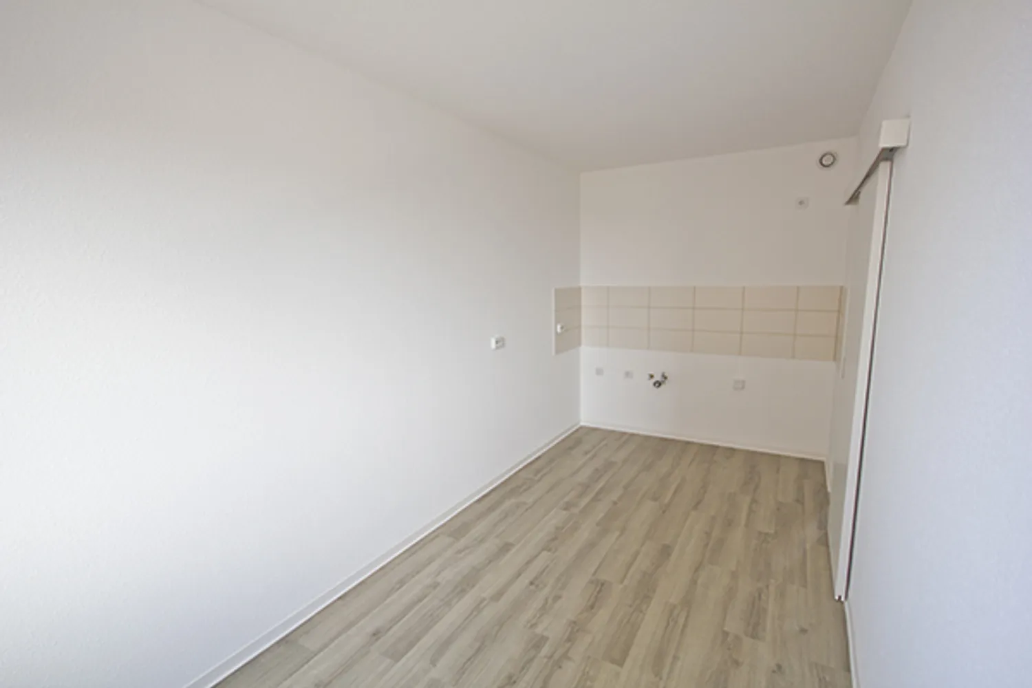 2 Zimmer Wohnung mit 60 m² in Halle (Saale) – Bild 5