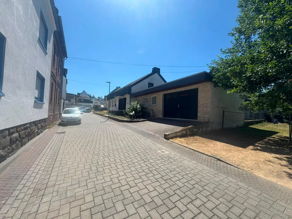 6 Zimmer Haus mit 201 m² in Koblenz – Bild 9