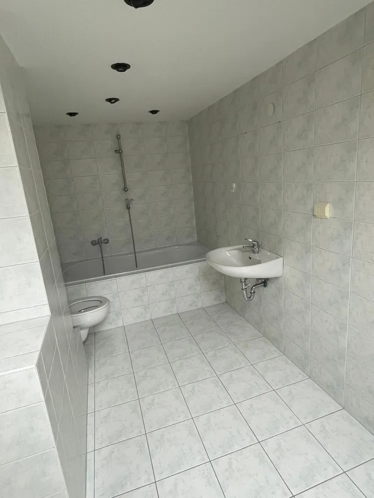 1 Zimmer Wohnung mit 74 m² in Gera – Bild 4