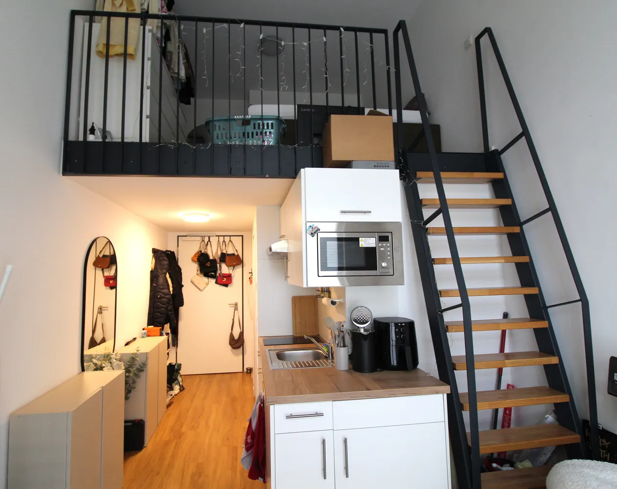 2 room apartment with 30 m² in Regensburg – Photo 1