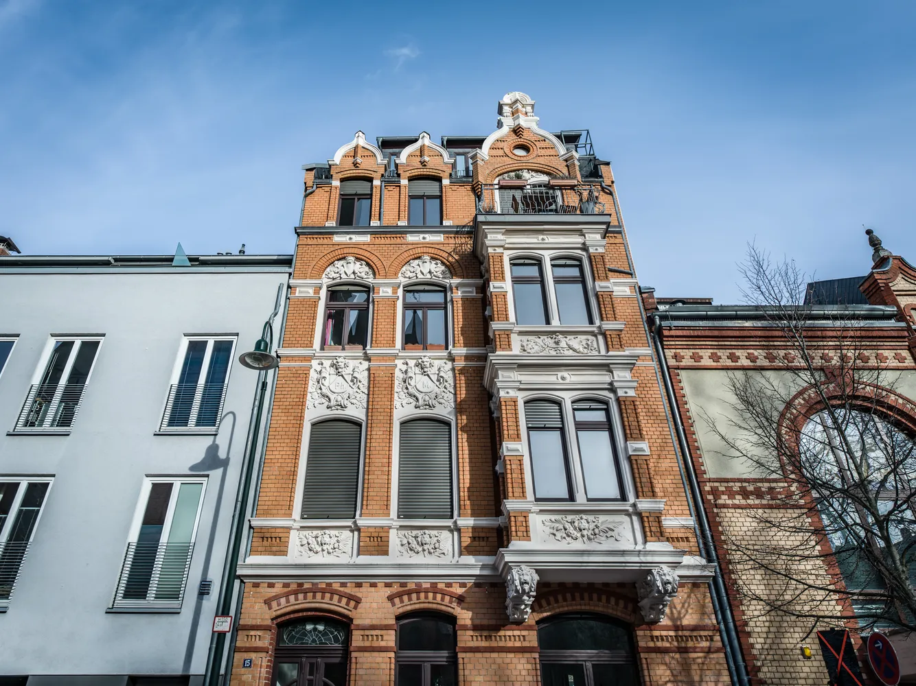 2 Zimmer Wohnung mit 89 m² in Wiesbaden – Bild 1