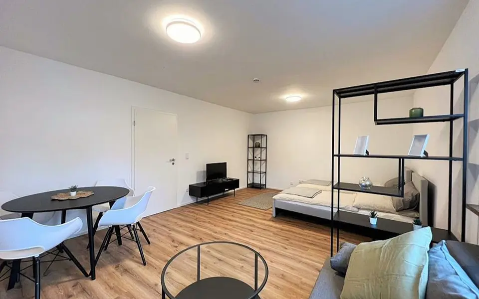 WG-Zimmer mit 55 m² in Herrenberg – Bild 3