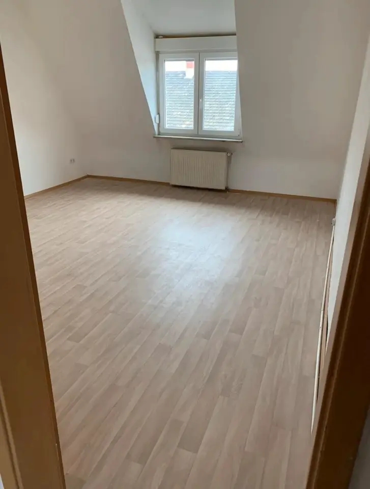 4 Zimmer Wohnung mit 117 m² in Mannheim – Bild 1