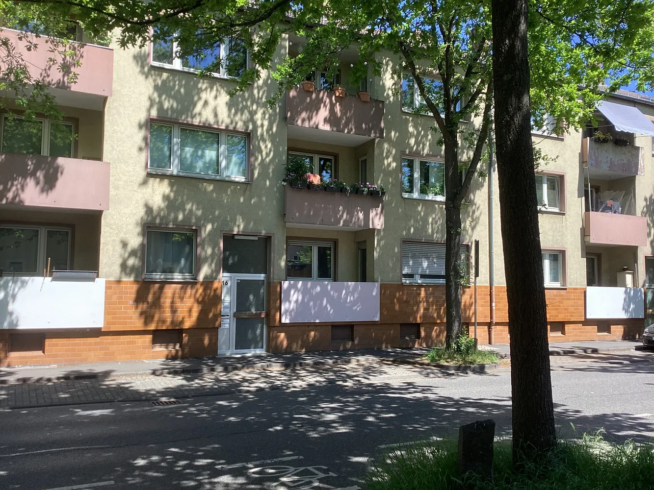 3 Zimmer Wohnung mit 70 m² in Kassel – Bild 1