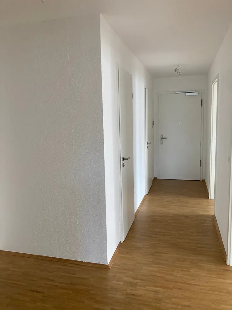 4 Zimmer Wohnung mit 92 m² in Hannover – Bild 2