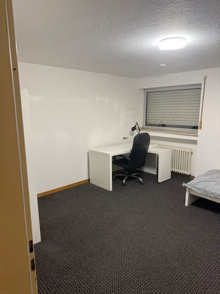 12 Zimmer Wohnung mit 280 m² in Düren – Bild 3