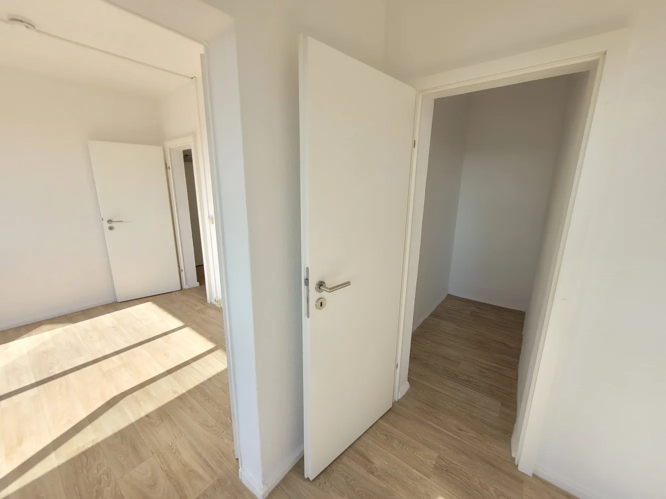 4 Zimmer Wohnung mit 70 m² in Halle (Saale) – Bild 11