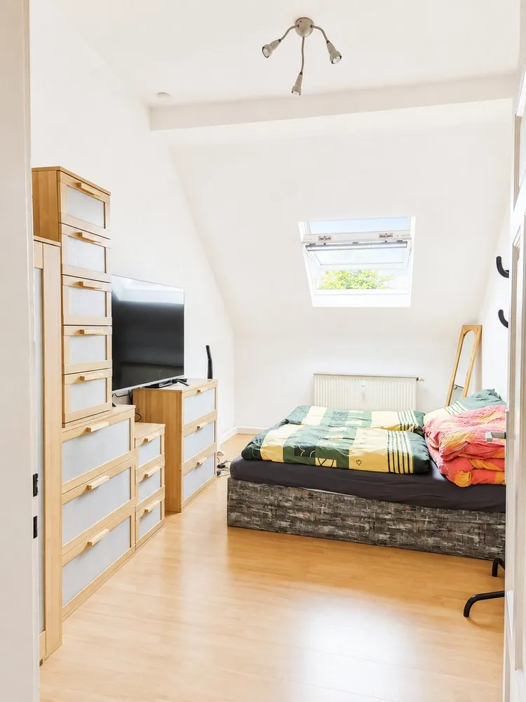 2 room apartment with 71 m² in Düsseldorf – Photo 4