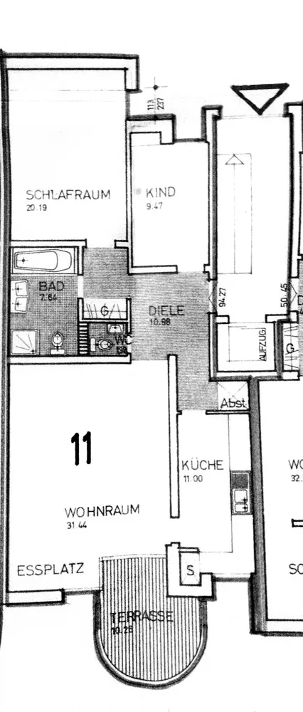 3 Zimmer Wohnung mit 93 m² in Düsseldorf – Bild 2
