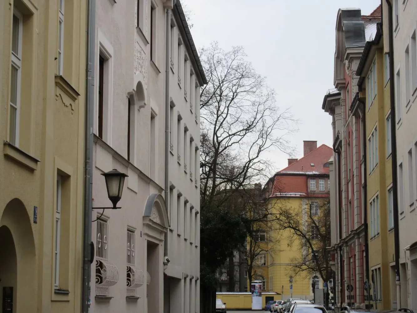 1 room apartment with 27 m² in Munich – Photo 1