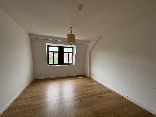 3 Zimmer Wohnung mit 106 m² in Dresden – Bild 4