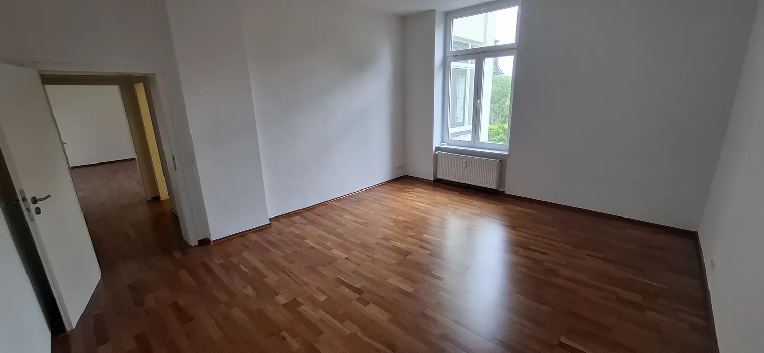 2 Zimmer Wohnung mit 73 m² in Wiesbaden – Bild 12