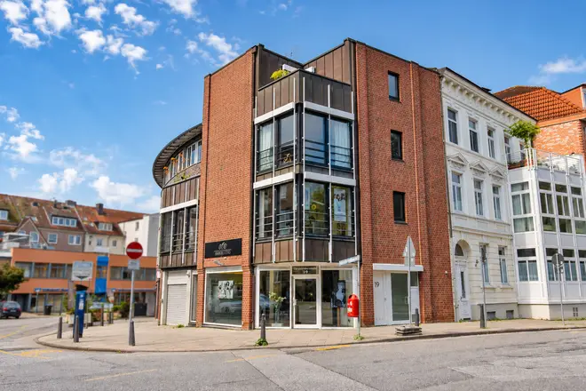 3 Zimmer Wohnung mit 132 m² in Hamburg – Bild 2