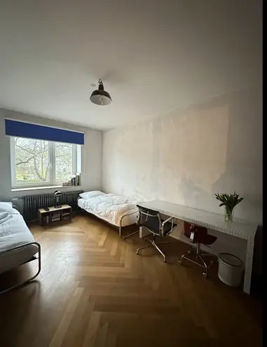 4 Zimmer Wohnung mit 100 m² in Düsseldorf – Bild 3