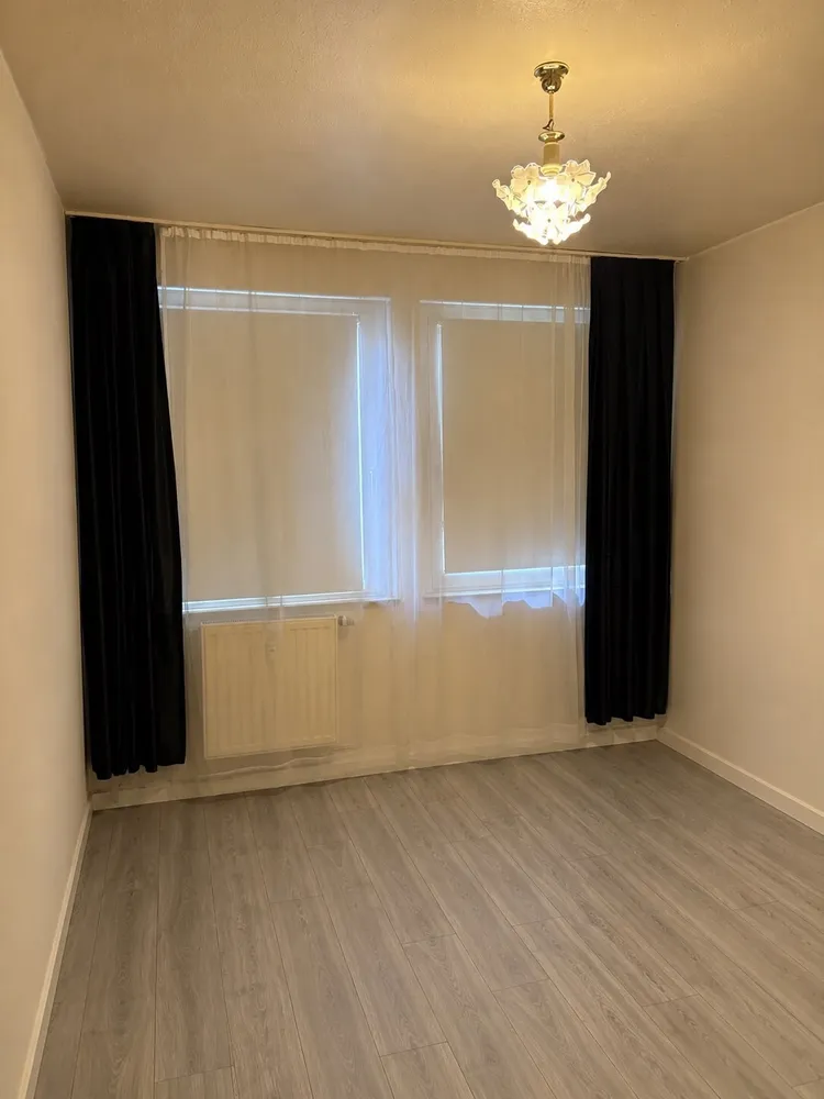 3 Zimmer Wohnung mit 77 m² in Krefeld – Bild 2