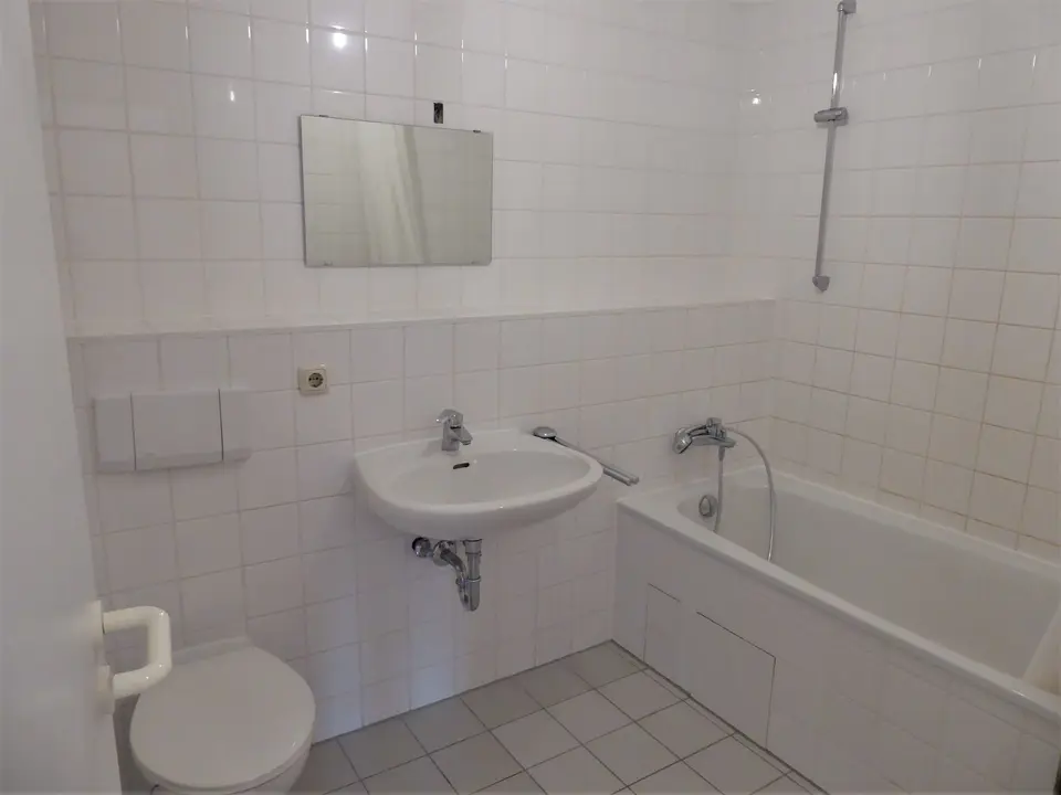 2 Zimmer Wohnung mit 57 m² in Halle (Saale) – Bild 10