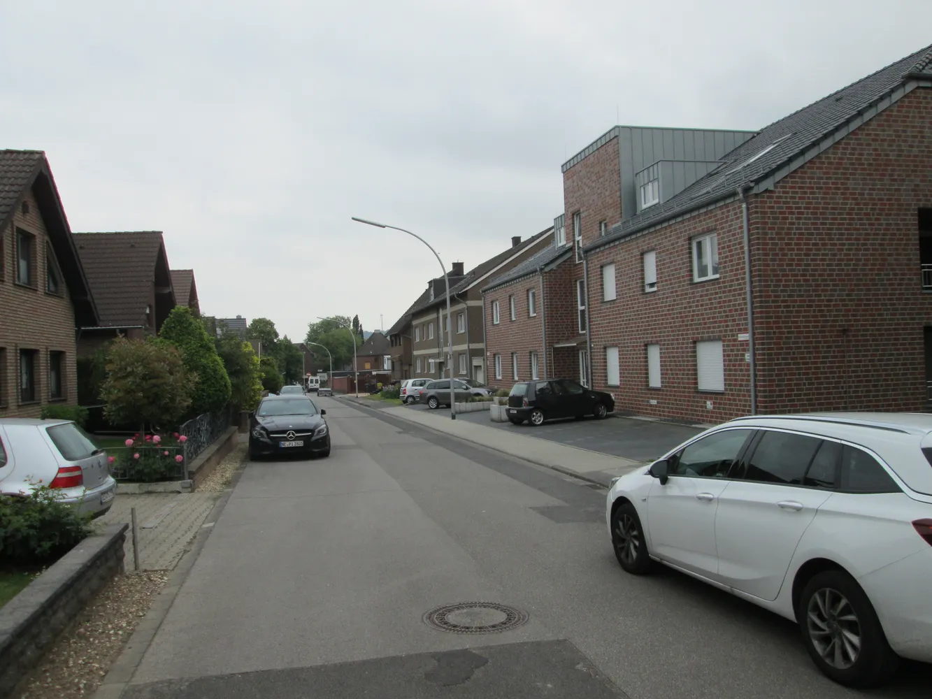 3 Zimmer Wohnung mit 73 m² in Grevenbroich – Bild 2