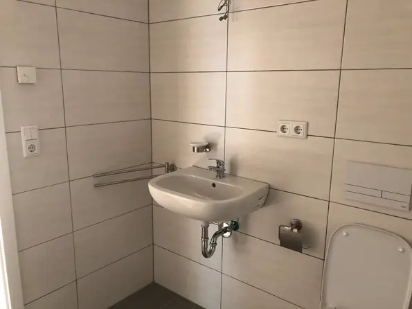 2 Zimmer Wohnung mit 61 m² in Halle (Saale) – Bild 6