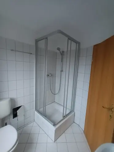 2 Zimmer Wohnung mit 33 m² in Halle (Saale) – Bild 9