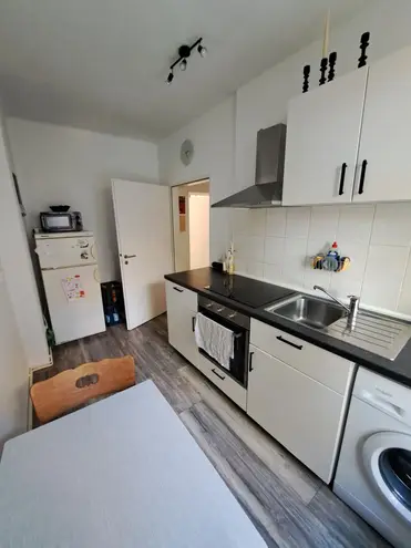 1 Zimmer Wohnung mit 31 m² in Halle (Saale) – Bild 2
