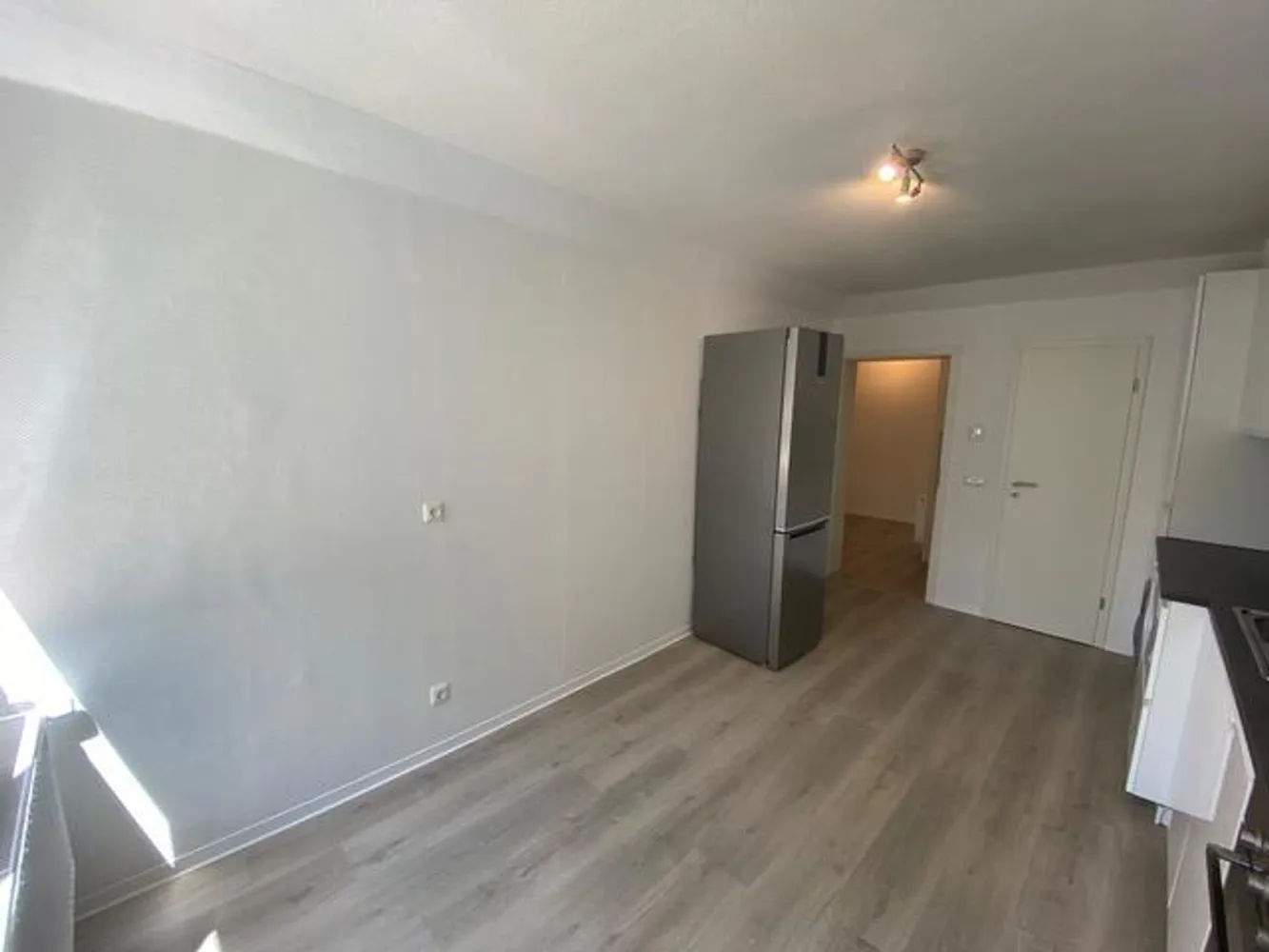 2 Zimmer Wohnung mit 64 m² in Aachen – Bild 2