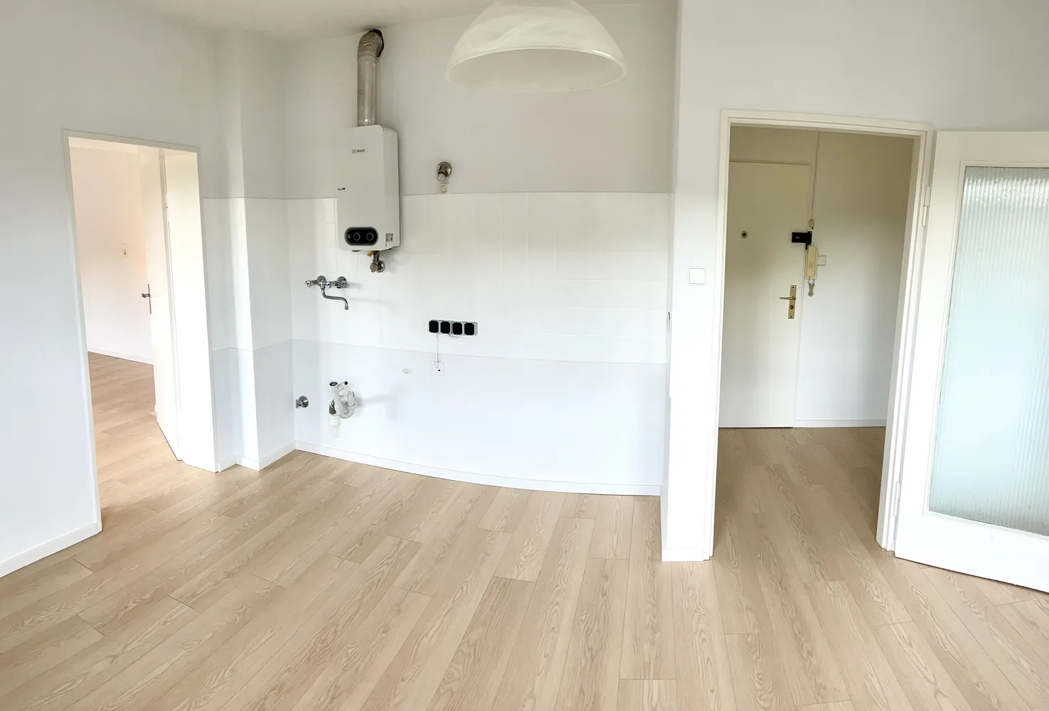 2 room apartment with 45 m² in Mannheim – Photo 2