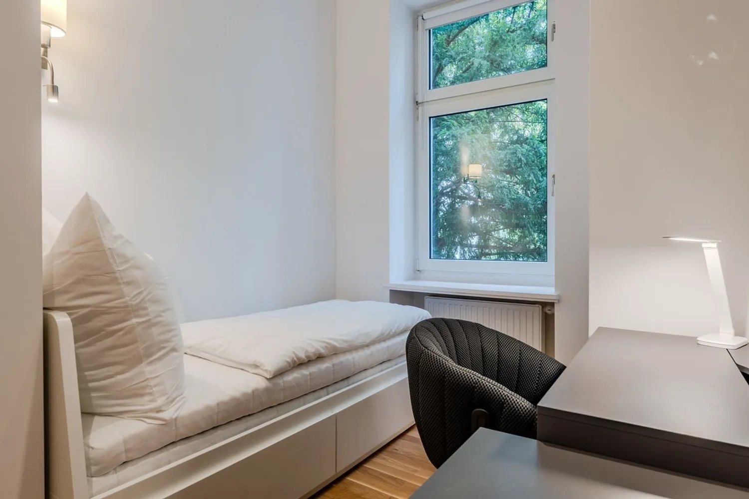 Shared room with 10 m² in Berlin – Photo 3