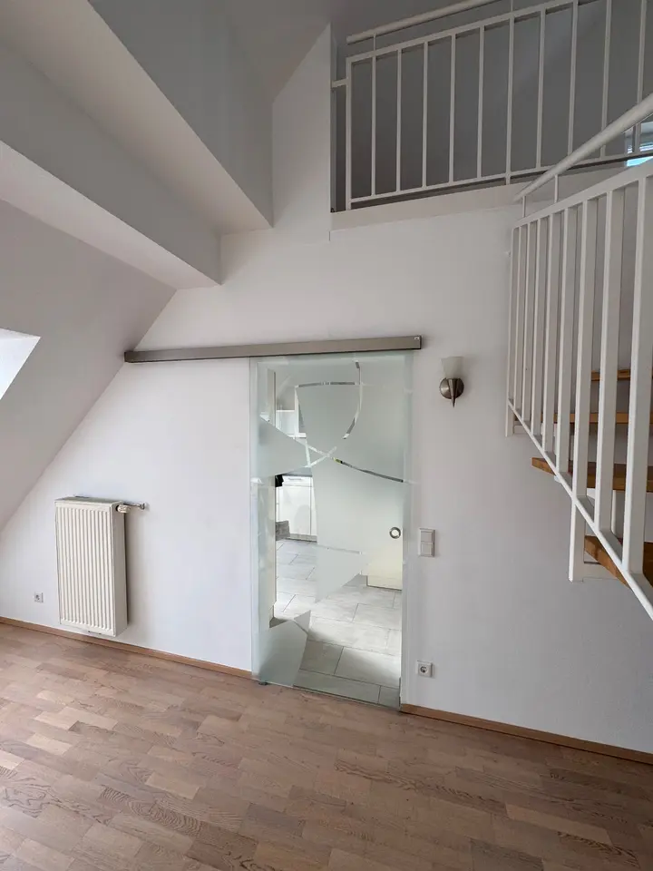 4 Zimmer Wohnung mit 99 m² in Nürnberg – Bild 3
