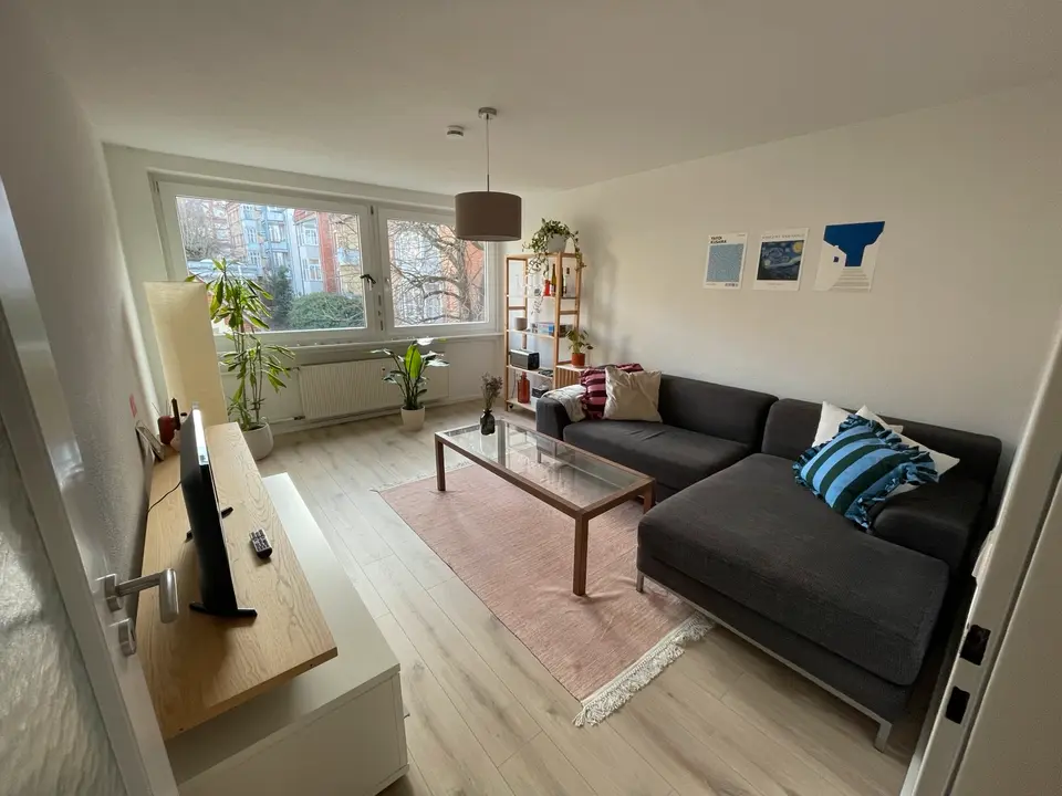 Shared room with 32 m² in Stuttgart – Photo 1