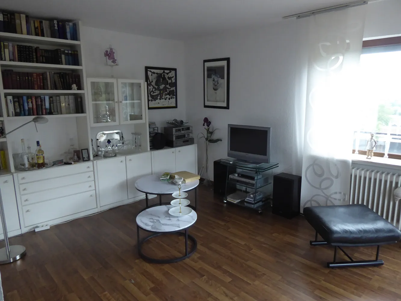 2 Zimmer Wohnung mit 74 m² in Wiesbaden – Bild 2