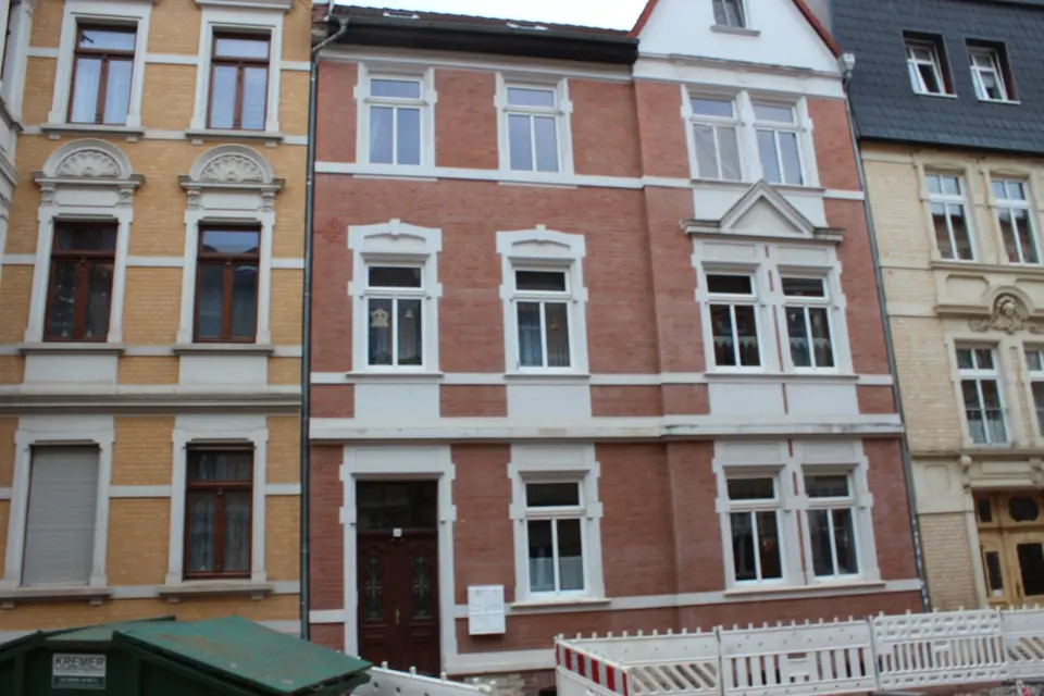 3 Zimmer Wohnung mit 85 m² in Köthen – Bild 1