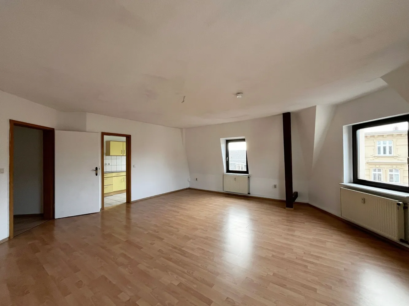 1 Zimmer Wohnung mit 58 m² in Halle (Saale) – Bild 3