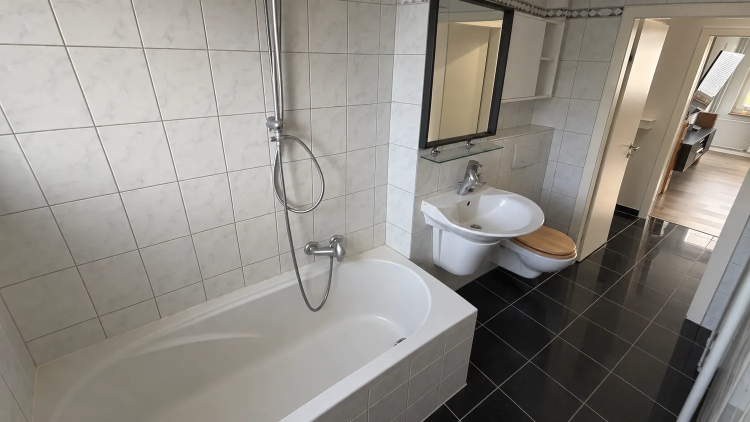 3 room apartment with 68 m² in Hanover – Photo 9
